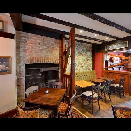 The Grey Horse 3* Elvington