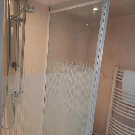 The Grey Horse Отель